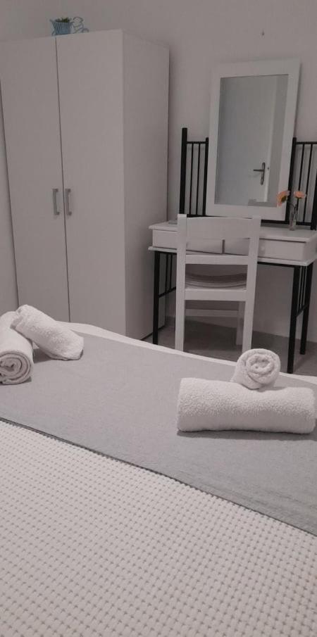 Zolfo Antico Beach Apartment Perissa Екстер'єр фото
