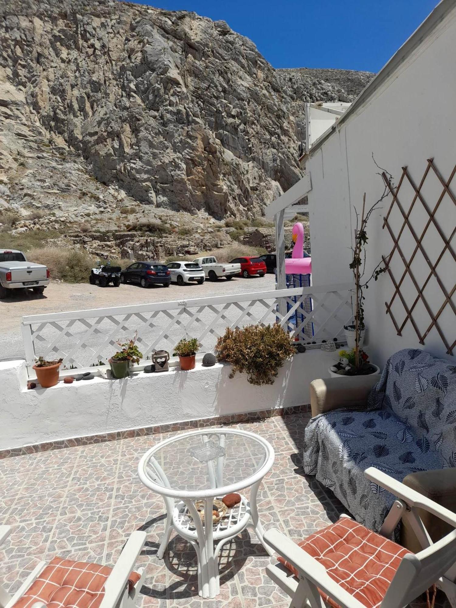 Zolfo Antico Beach Apartment Perissa Екстер'єр фото